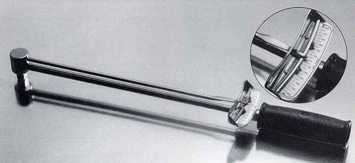 Torque wrench with 3/8 intake up to 70NM | RACEWARE