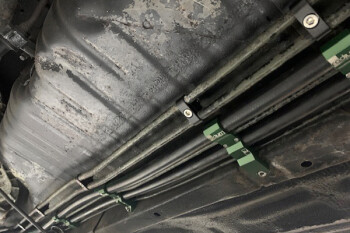 Hose separator clamp 2-way - threaded