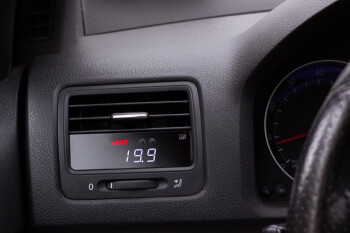 P3 Analog Gauge - VW Golf Mk5 (2005-2009) RHD, Red bars /...