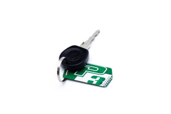 P3 Gauges Key Circuit Board Chain