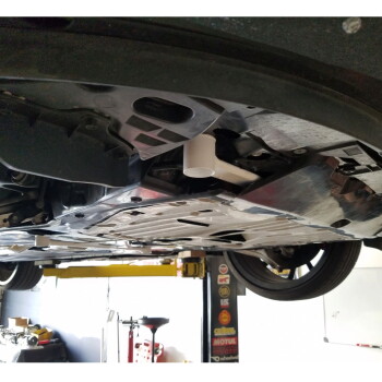 Honda Civic Type-R FK8 17+ Ultra-R 2P Front Lower Bar