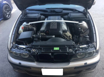 BMW 5-Series E39 M5 2-Point Front Upper