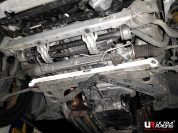 Front Lower Tiebar BMW 3-Series E92 06+ 3.5